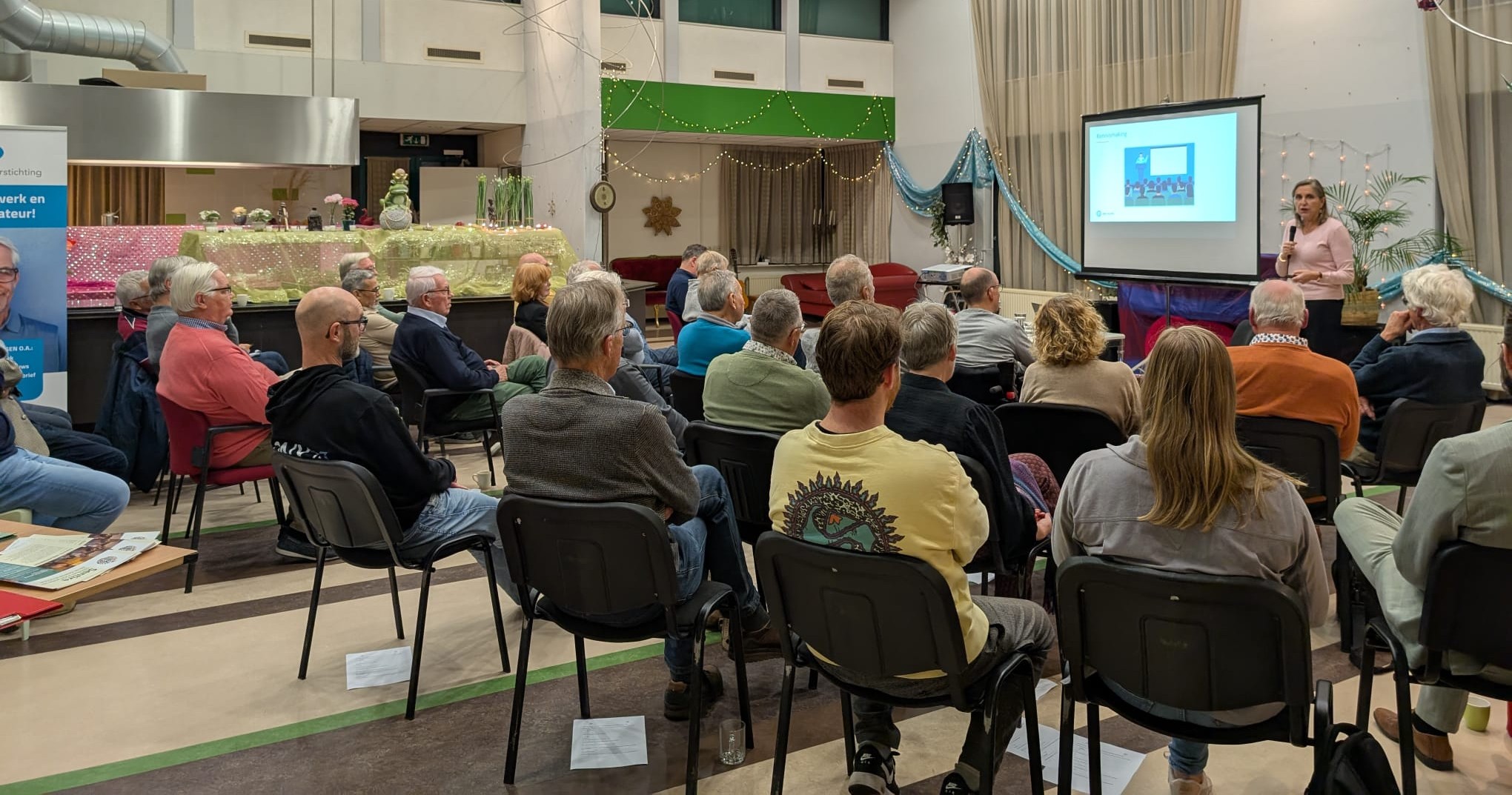 Deelnemers tijdens een lezing protaatkanker en erfelijkheid 